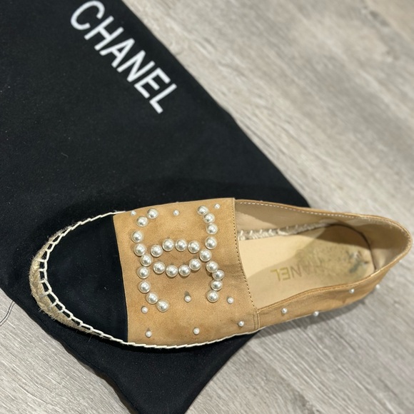 CHANEL Espadrilles - Picture 1 of 6